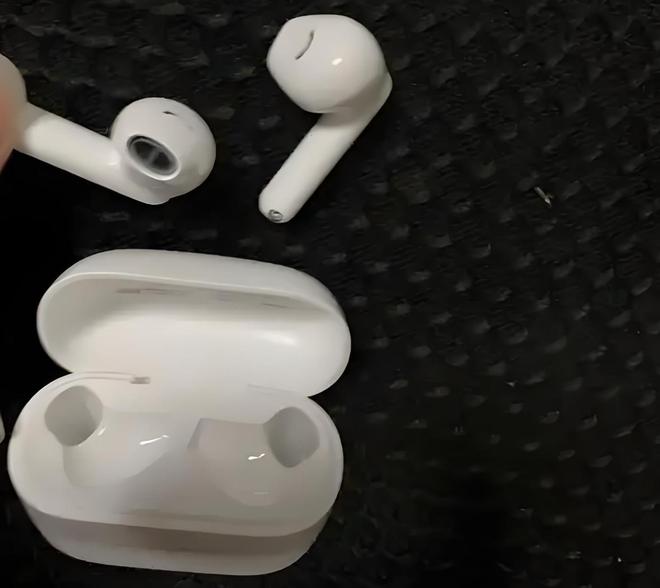 新手也能秒会：华为 SE2 蓝牙耳机配对超简单｜跨设备连接有妙招｜生活达人教你避坑指南(图1)